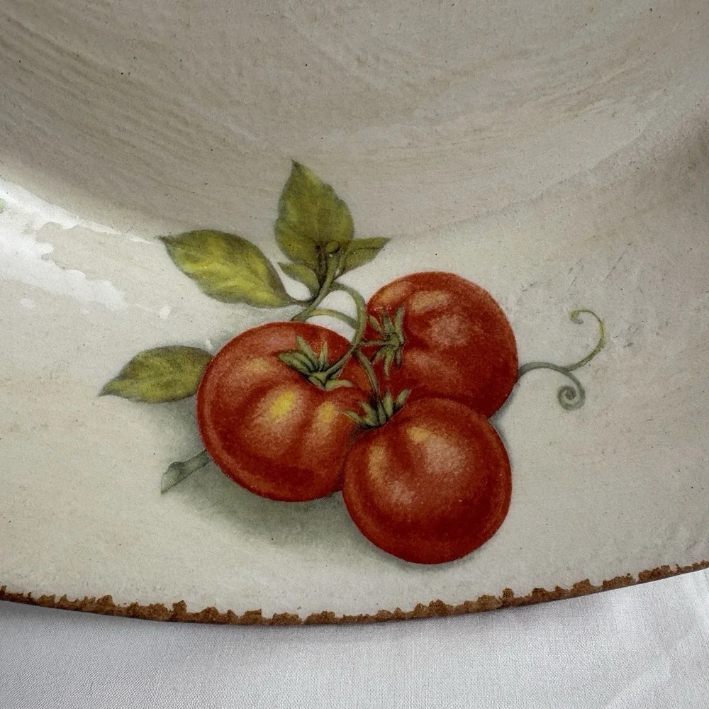 Tiffani Boutique Vintage Ceramic Serving Bowl 14.5in Hand Painted Italy Tomato